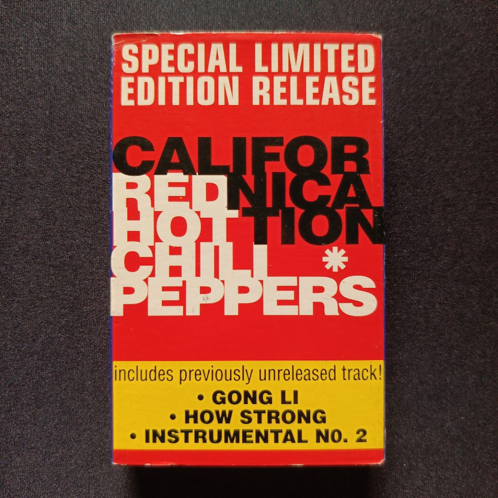 Red Hot Chilli Peppers (RHCP) Cassette - Californication (รุ่นพิเศษ)