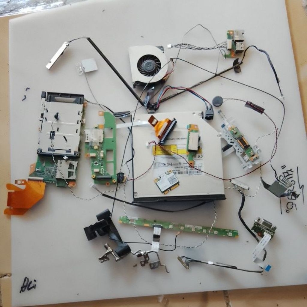 TOMBOL Part Fujitsu lifebook s761 express Card SD card reader board click keyboard HDD wifi card ลํา