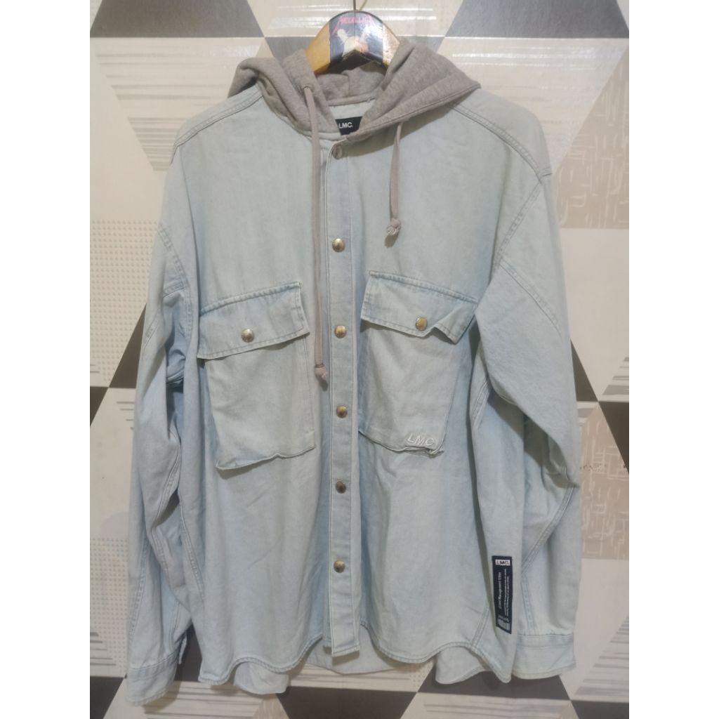 เสื้อยีนส์ KEMEJA LMC