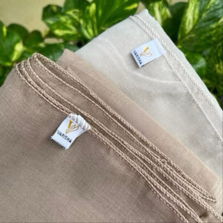 Hijab Segiempat Paris Jadul Varisha Katun 110x110cm