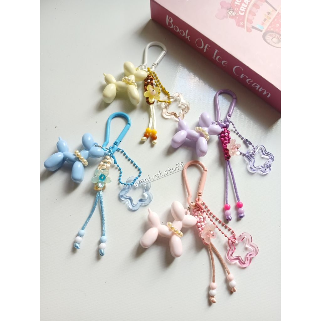 Bagcharm puddle charm พวงกุญแจจัมโบ้ ความงาม