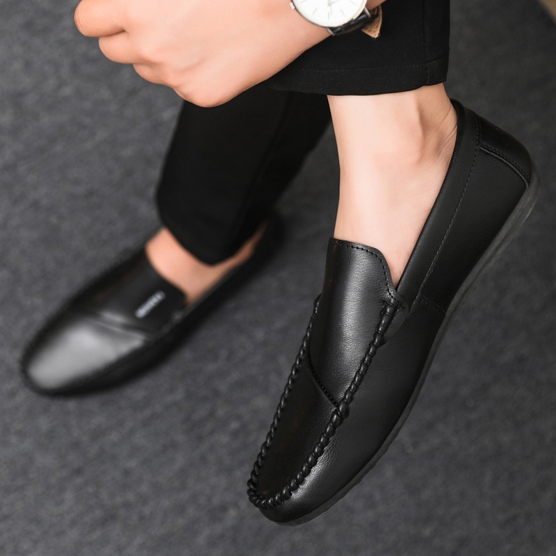 [OOS] รองเท้าสลิปออนลําลองสําหรับผู้ชายน้ําหนักเบาและสะดวกสบาย J811