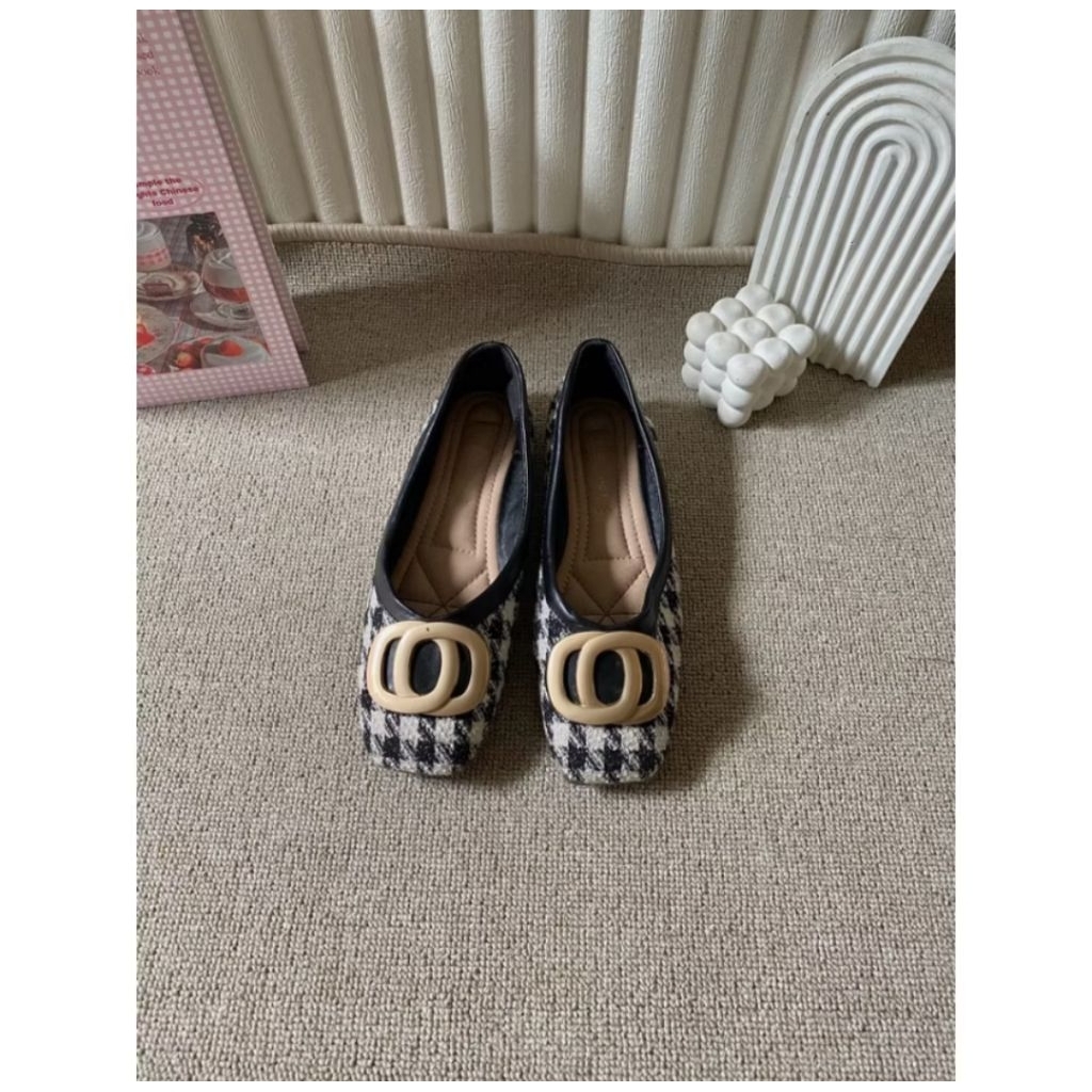 Preloved flatshoes paris zoey