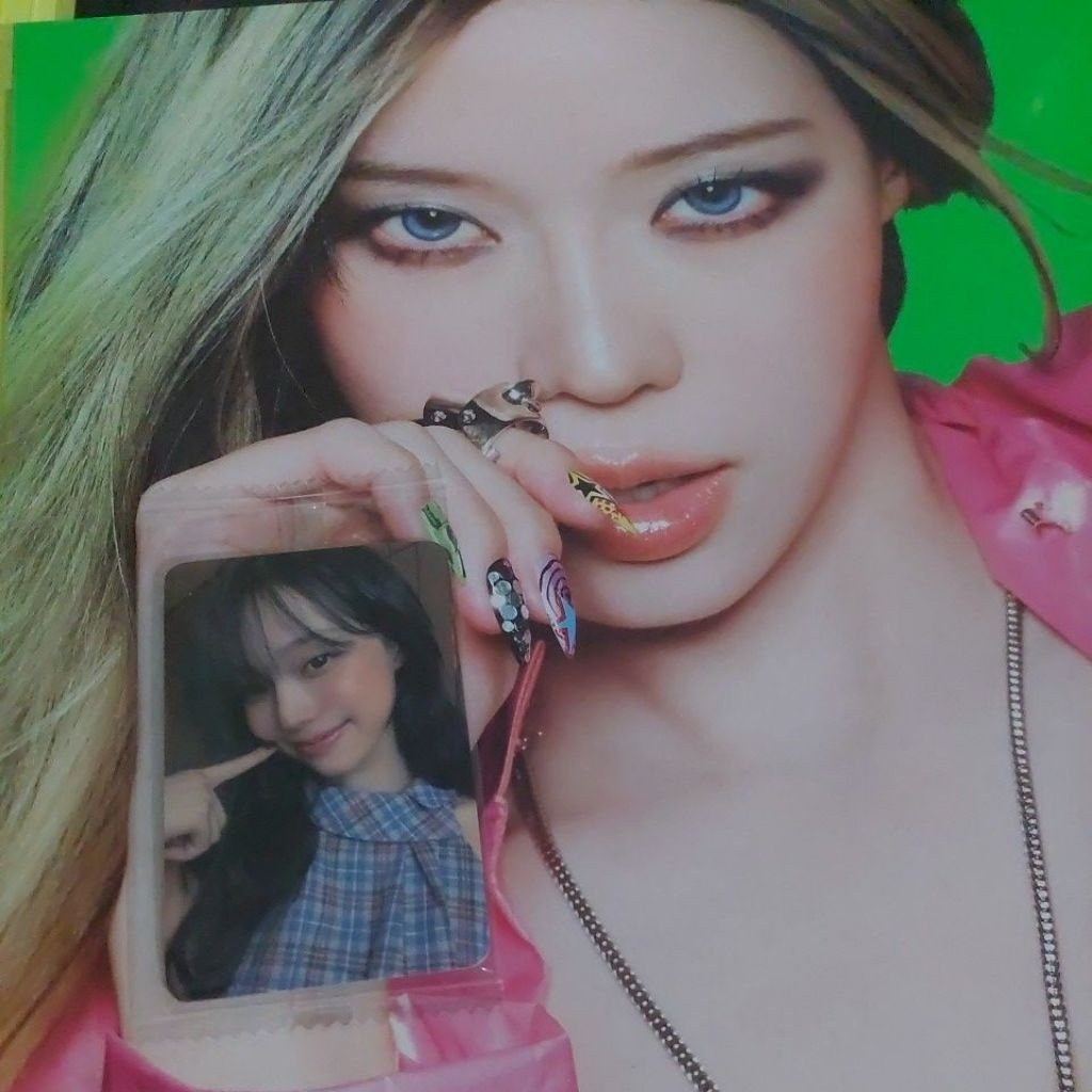 (พร้อม! SEALED WINTER PHOTOCARD ) " AESPA RICHMAN 6TH MINI ALBUM โฟโต้การ์ดอย่างเป็นทางการ LUCKY DRA