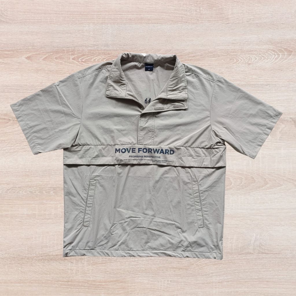 เสื้อแจ็คเก็ตแขนสั้น Anorak