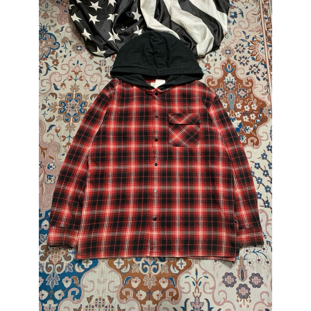 หมวก FLANNEL TBJ NEARBY