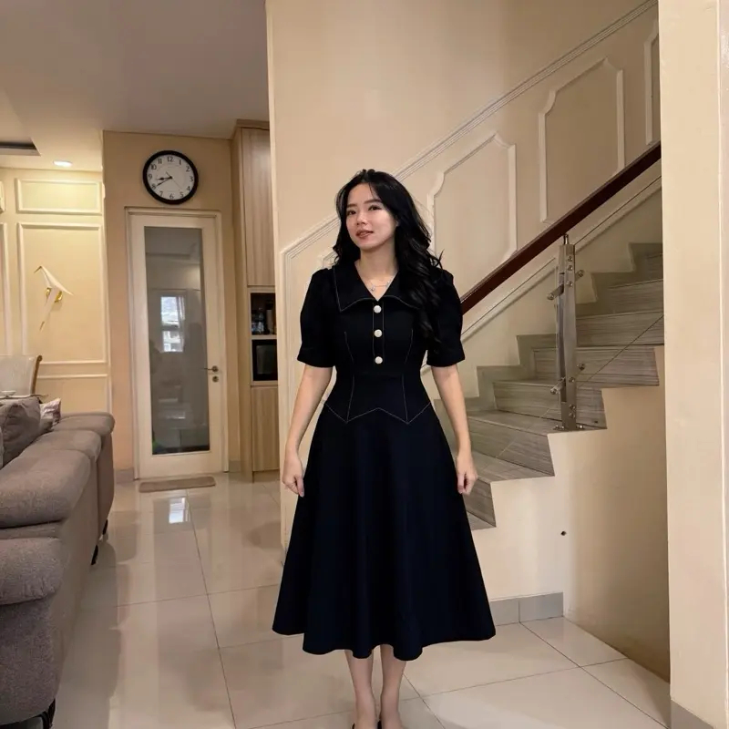 LOVID KYREN ชุดเดรสผู้หญิงสไตล์เกาหลี