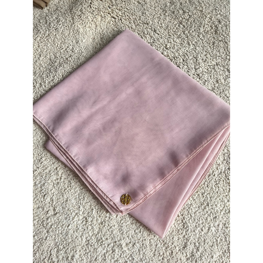 PL NADA PUSPITA NADA DAILY SCARF Paris Japan square Hijab - Like New