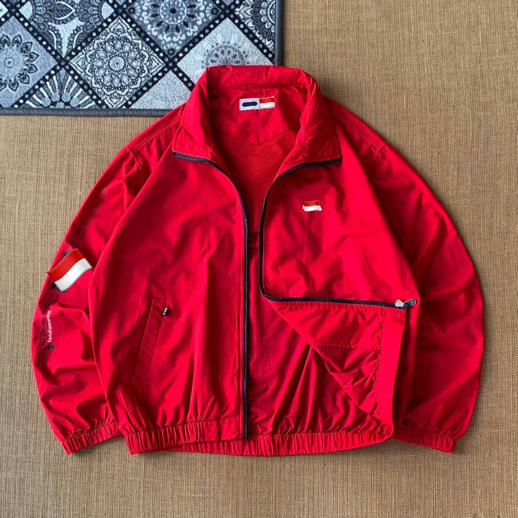 เสื้อแจ็คเก็ต ไซส์ S ของแท้ 100% 061225Nn