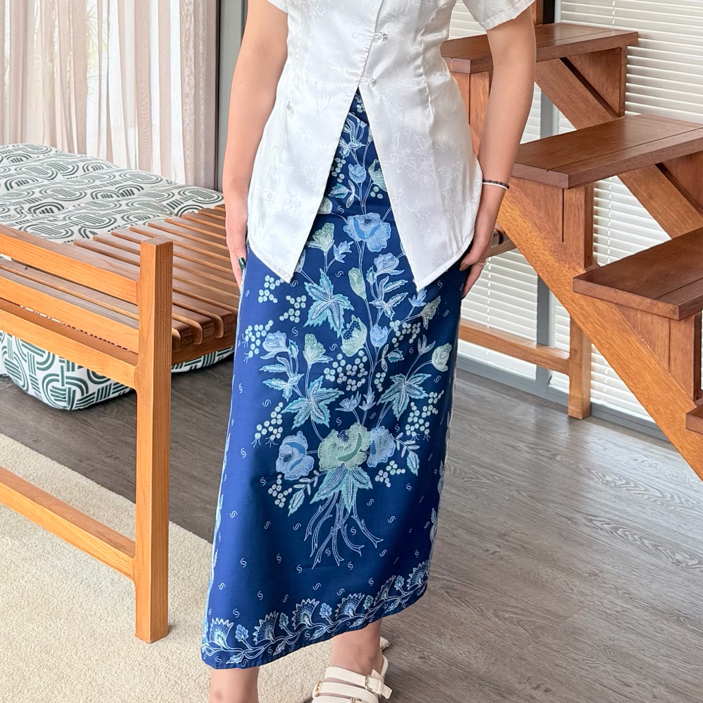 Wrap Skirt Batik Wrap Skirt - Puspita Series | เวลาดู