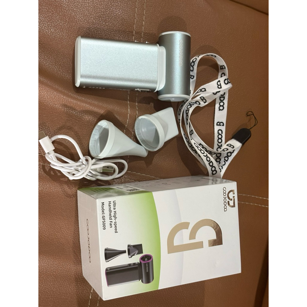 Preloved goojodog gfs009 พัดลม 3in1 ความเร็วสูงพิเศษ 6000 mAh