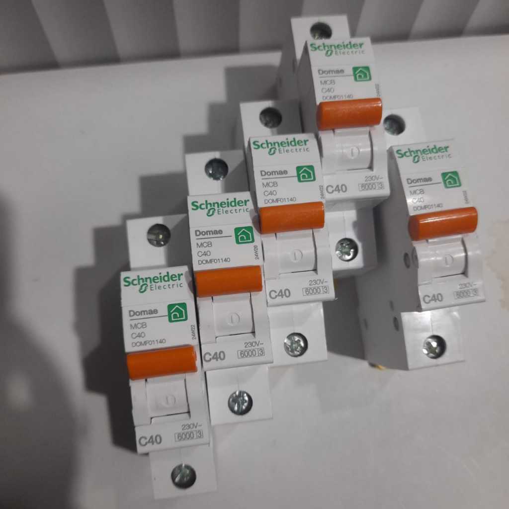 MCB Schneider / Domae รุ่นใหม่ 1P - 40A SNI ดั้งเดิม