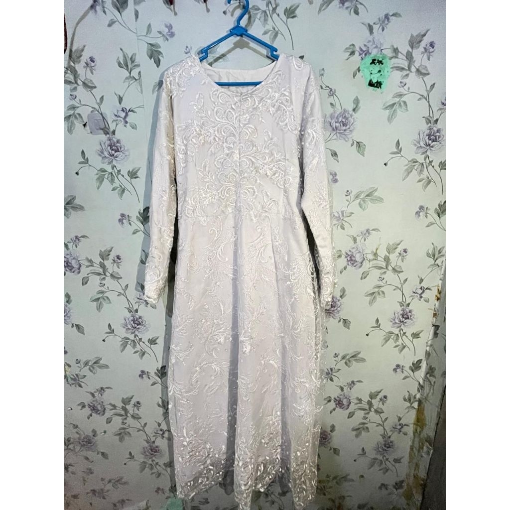 Vima 75385 Kartini A-Line ชุดเดรสผ้าธรรมดาพร้อมวัสดุหนาและนุ่ม