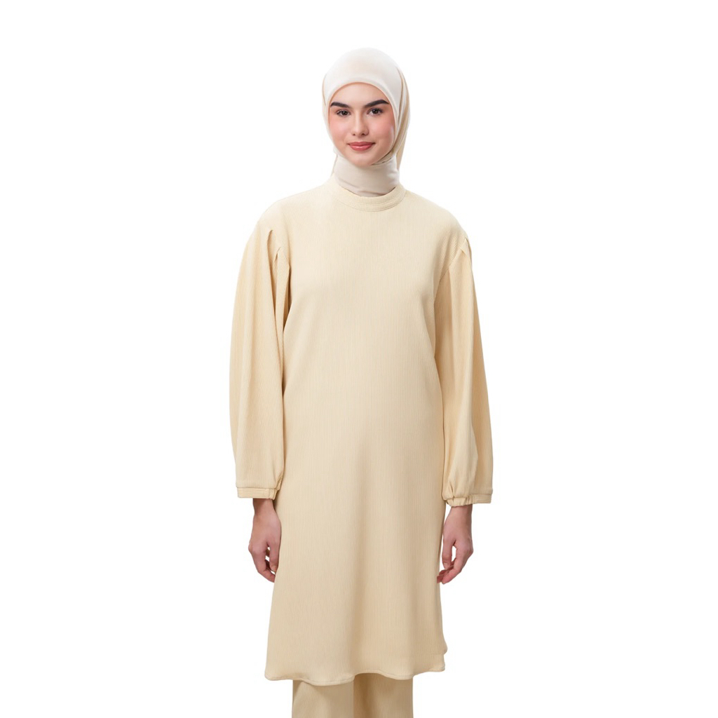 Nada Puspita Serina Knit Tunic - ครีมไซส์ L ORIGINAL NEW