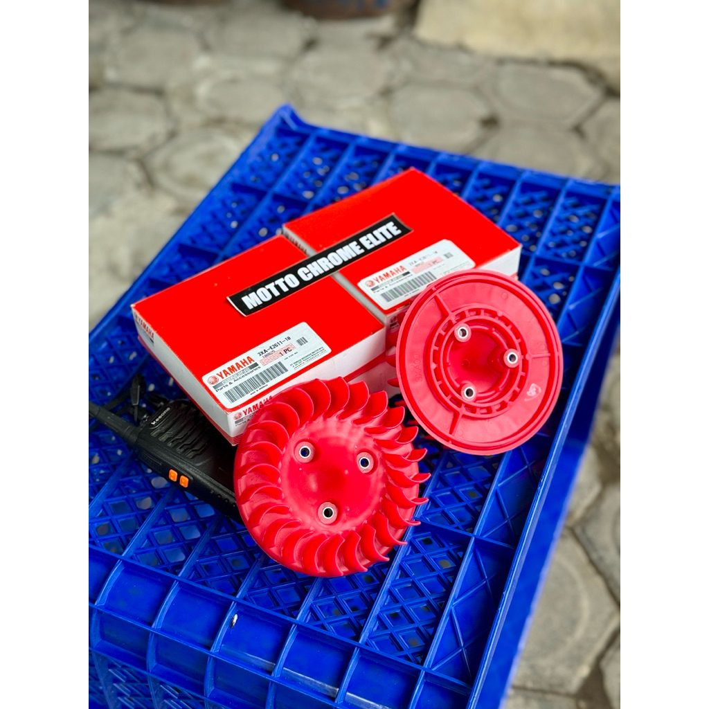 MESIN ต้นฉบับ YAMAHA FIZR FIZ R F1ZR F1Z R FORCE 3XA-E2611-10 ENGINE MAGNET COOLING FAN