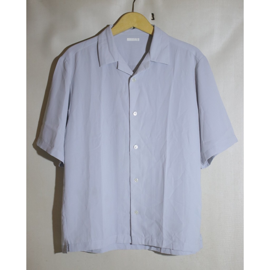KEMEJA Uniqlo GU เสื้อคอปกเปิด