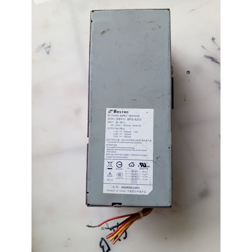 AC Power Supply (AC Power Supply) ยี่ห้อ Bestec รุ่น BPS-8203 วัสดุบริการเสียหาย