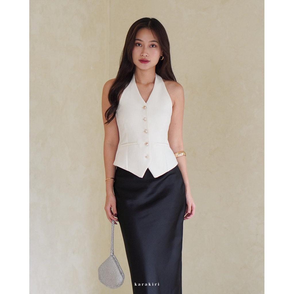 Karakiri - เสื้อผ้าทวีตของ Blair
