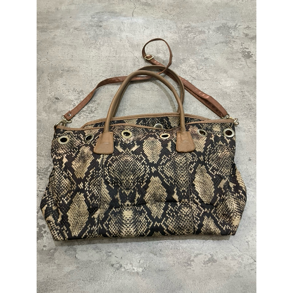 CODE:027-Y2K SNAKE MOTIF SLING BAG-Y2K MOTIF กระเป๋าผู้หญิง