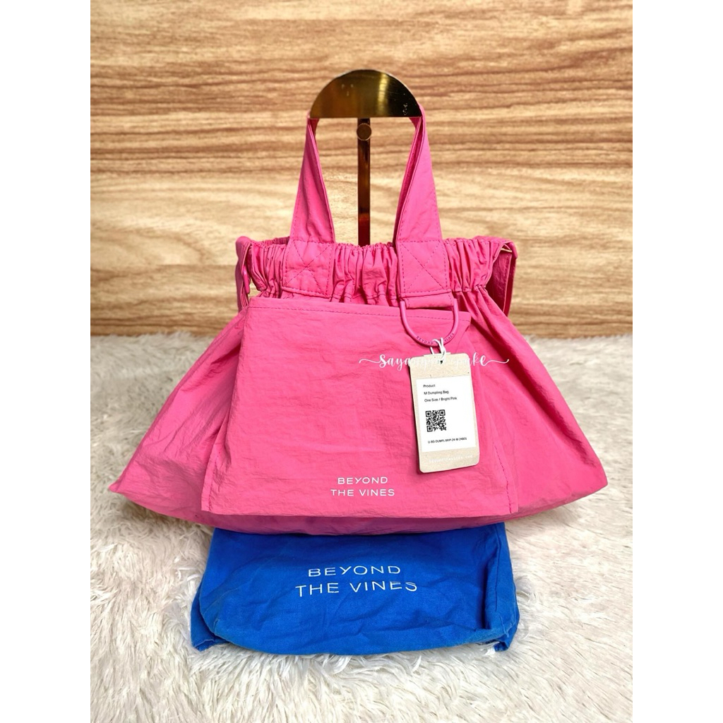 Preloved BTV Beyond The Vines M Medium Dumpling Bag