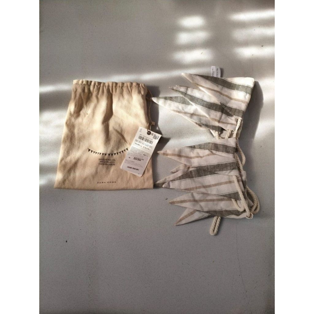 แบนเนอร์มวยผ้าลายทาง Zara Home