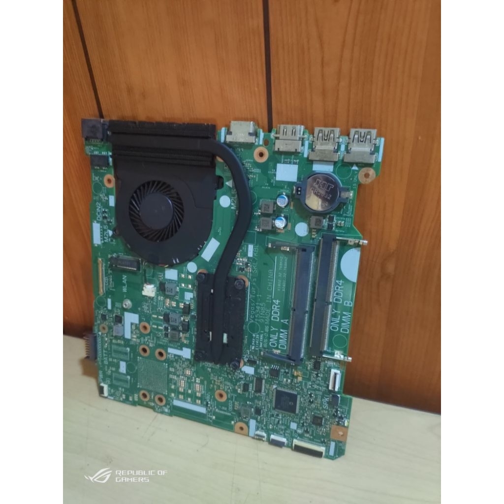 เมนบอร์ด Dell Vostro 3468 core i3 7100 ปกติ