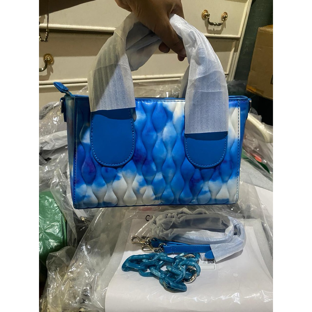 กระเป๋าสะพายข้าง Ck Handbag