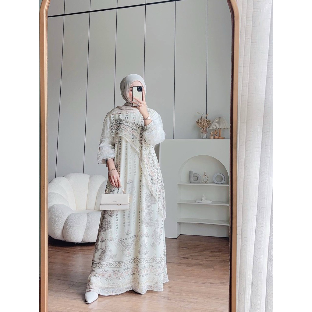 Vanikaไม่สมมาตร Chantily Maxi