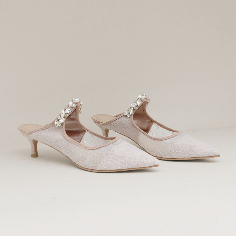 ลูกไม้ LYNELLE HEELS HYERI