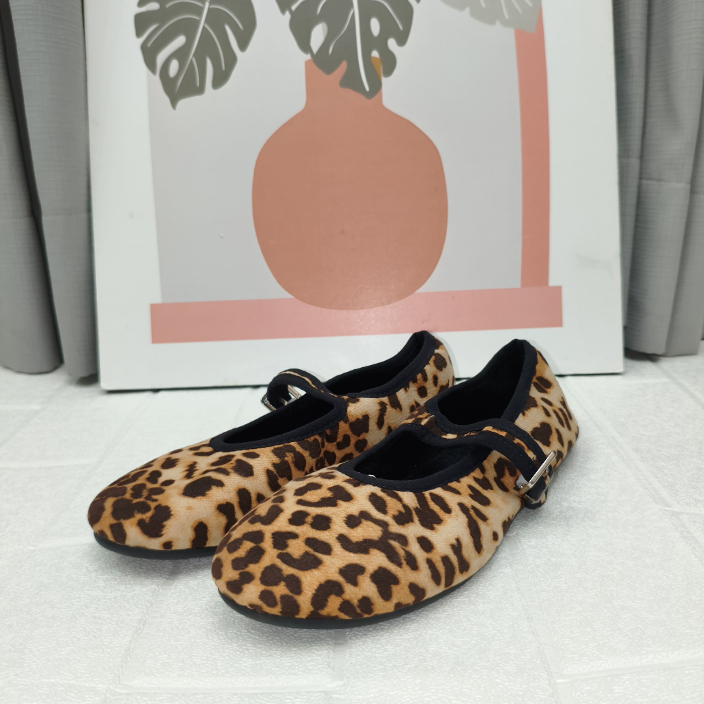 Flely 5232 รองเท้าส้นแบนผู้หญิง