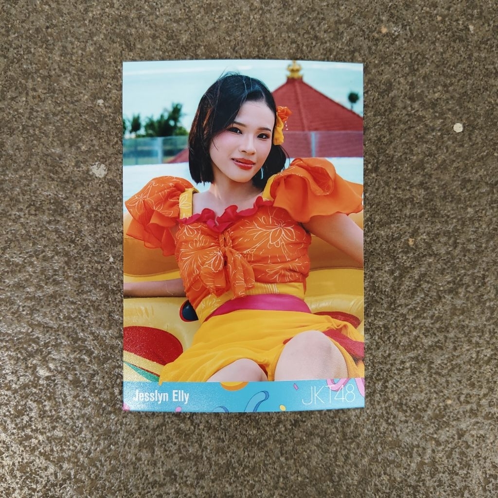 Photopack Official JKT48 Sister Reunion JKT48 & AKB48 - Lyn Jesslyn Elly