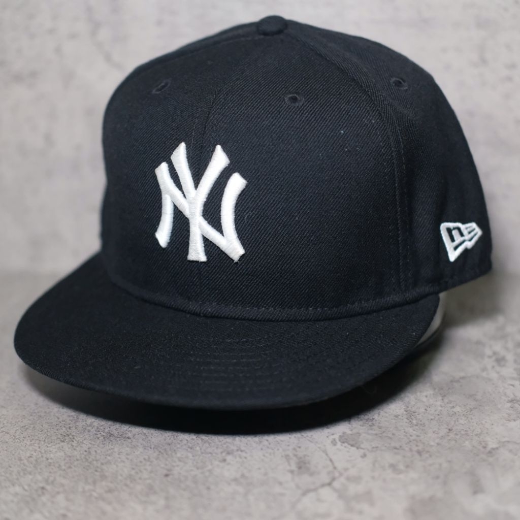 หมวกฟิตติ้ง PHILLIES AMERICAN NEEDLE ดั้งเดิม