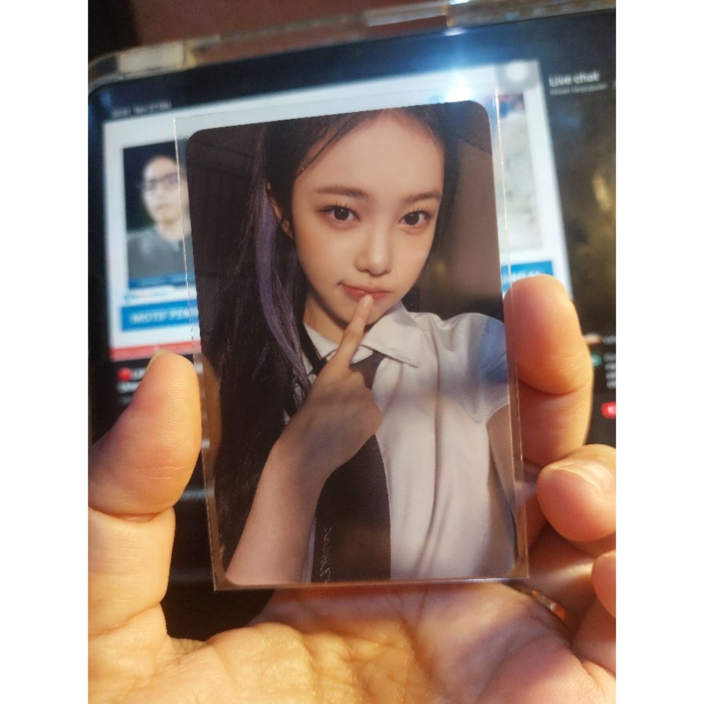 Photocard OFFICIAL HEARTS2HEARTS ian