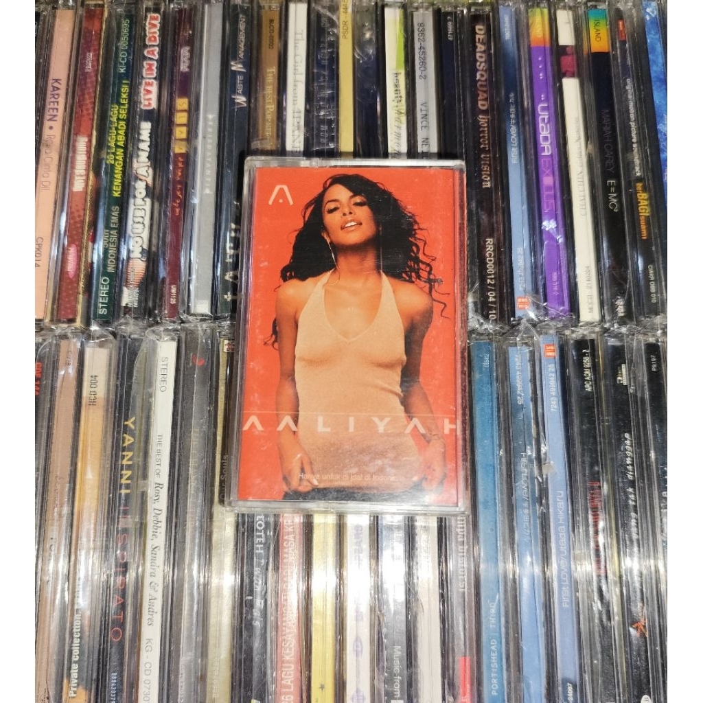 Aaliyah Cassette - Aaliyah Hits Singles เราต้องการความละเอียด มากกว่าผู้หญิง