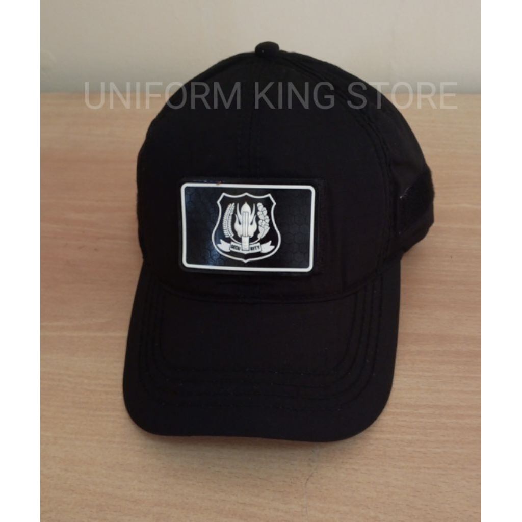 หมวกโลโก้สีขาวพร้อมแพทช์ยาง ADHESIVE - หมวก SECURITY สีดําพร้อมโลโก้สีขาว ADHESIVE PATCH