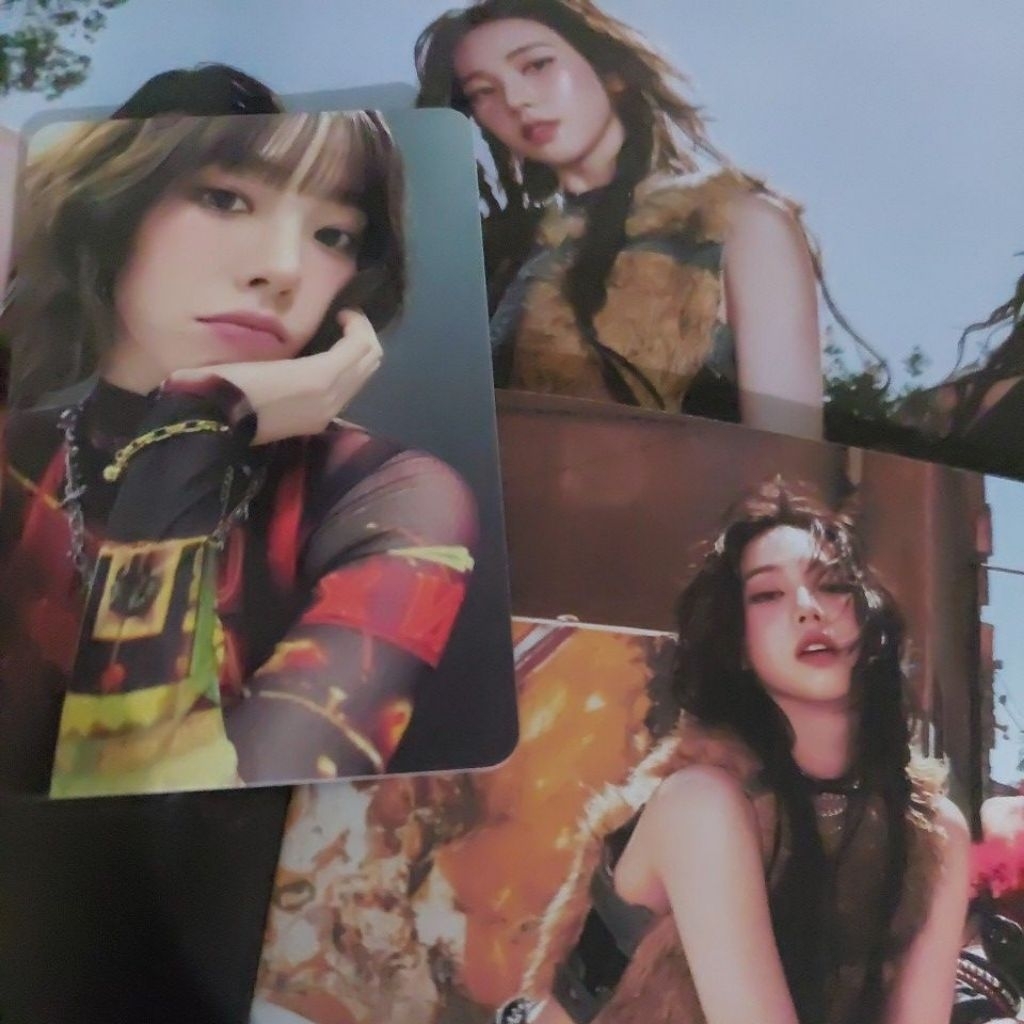 AESPA DIRTY WORK โฟโต้การ์ดอย่างเป็นทางการ QQ MUSIC 4 STAR - รุ่น KARINA