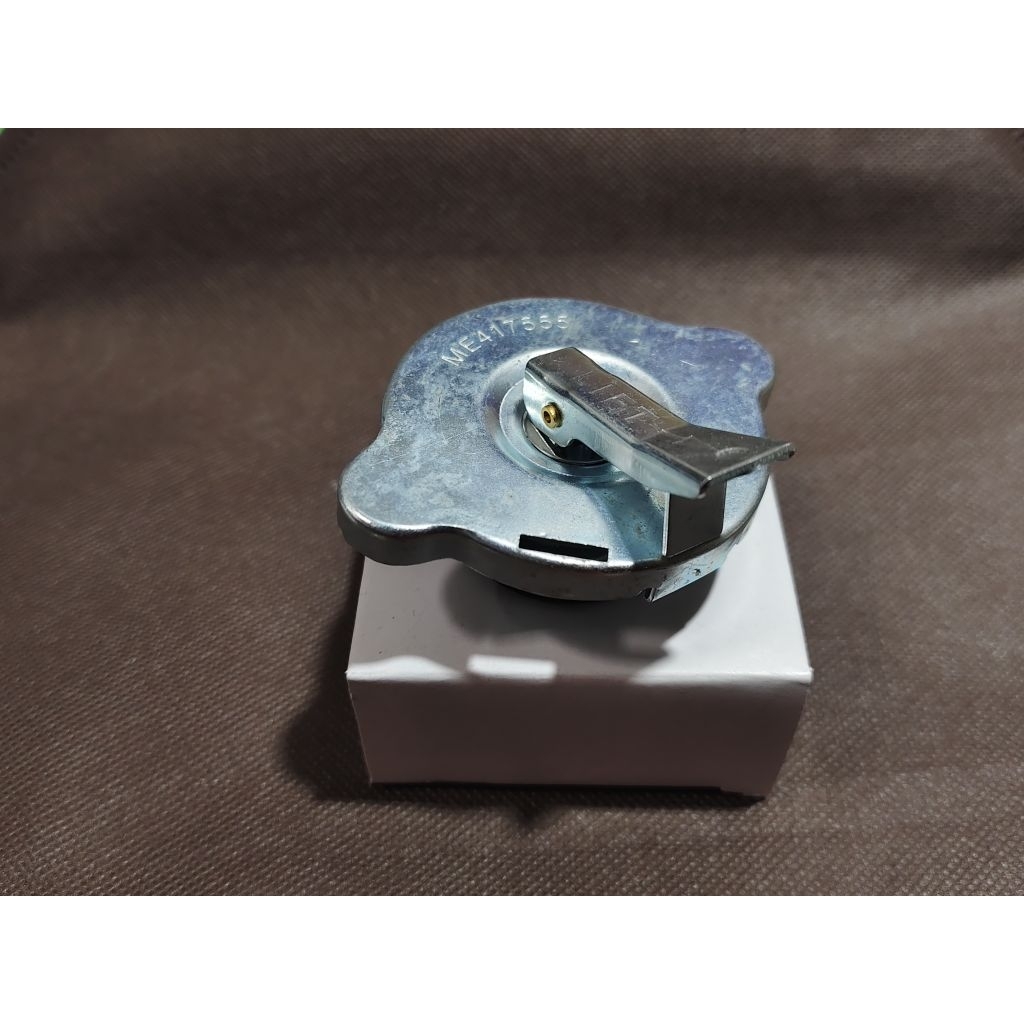 Canter Euro 4 ME ฝาถังสํารองน้ําหม้อน้ํา 417555