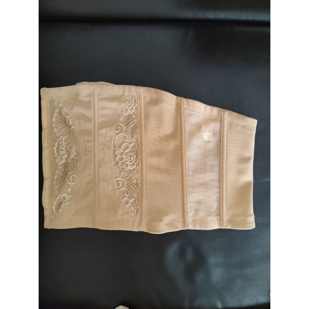 คอร์เซ็ทแบรนด์ Preloved Cynthia