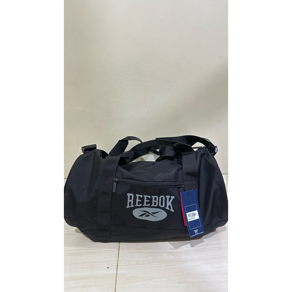กระเป๋าเดินทาง Reebok Gym Original - สีดํา