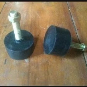 ยางตีนผียึด 45x25 มม. 1 โบลท์ M10