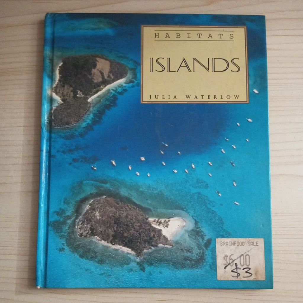 HABITATS ISLANDS BOOK โดย JULIA WATERLOW