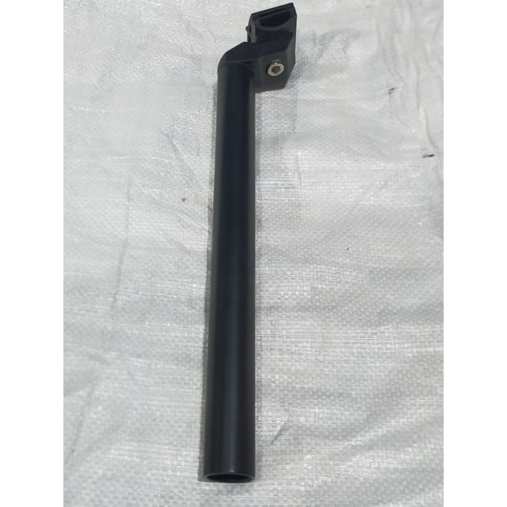 หลักอาน Aloy 27.2mm*