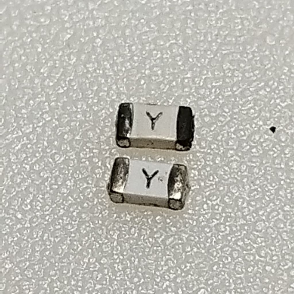 ฟิวส์ SMD Y*********