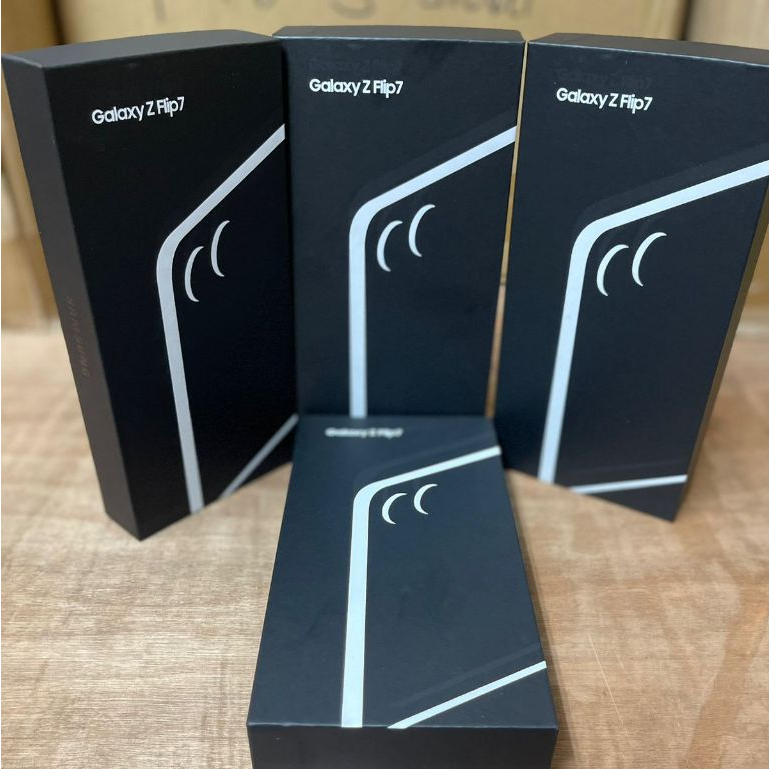 กล่อง Samsung Z Flip 7 - มือสองพร้อมใช้งาน