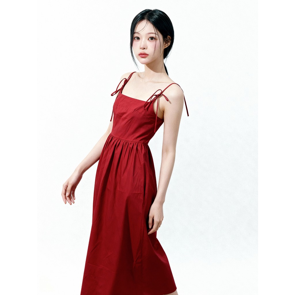 ชุดเดรส Irine Midi พร้อมแขนผูกริบบิ้น