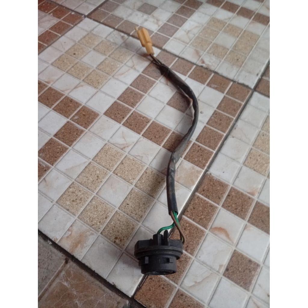 ข้อต่อไฟหลัง Minerva r150vx/r200