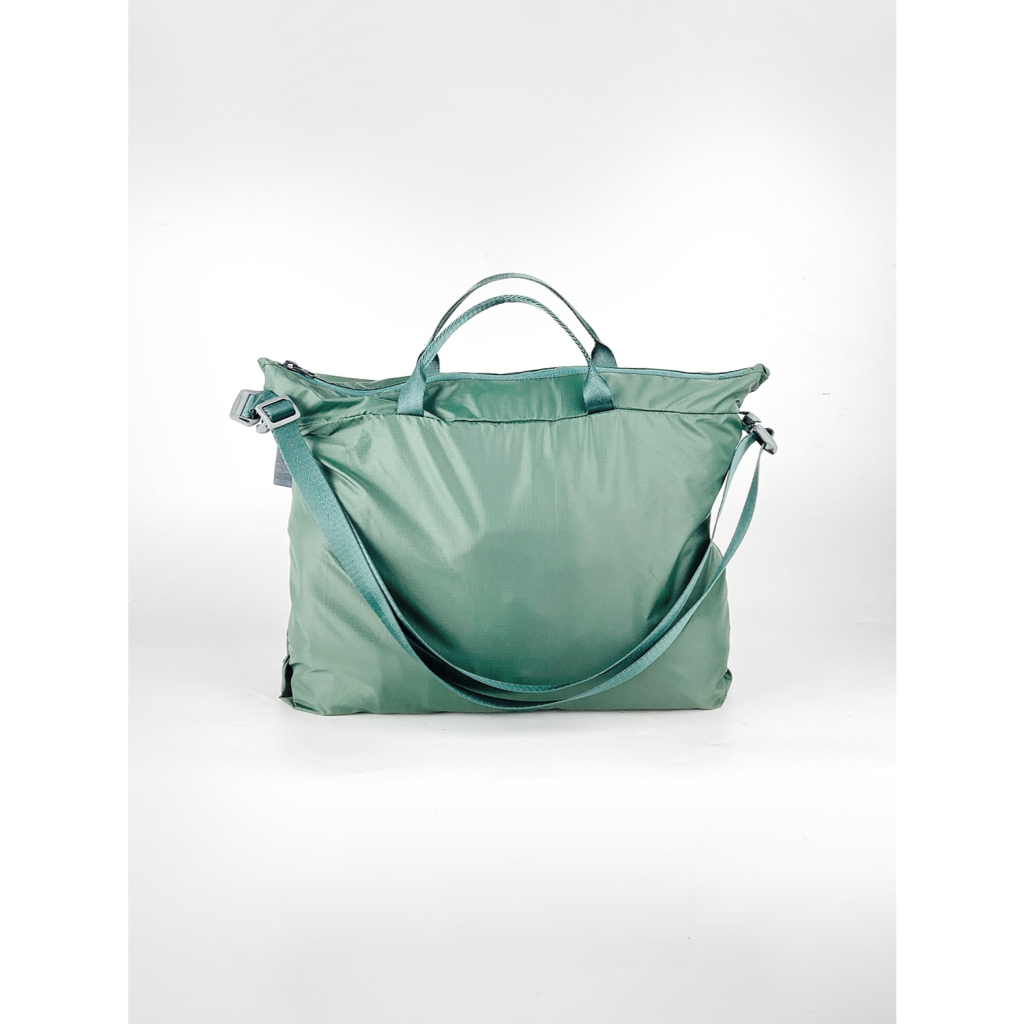 Wheelger Resume Sling bag สีเขียว - กระเป๋าเบามาก