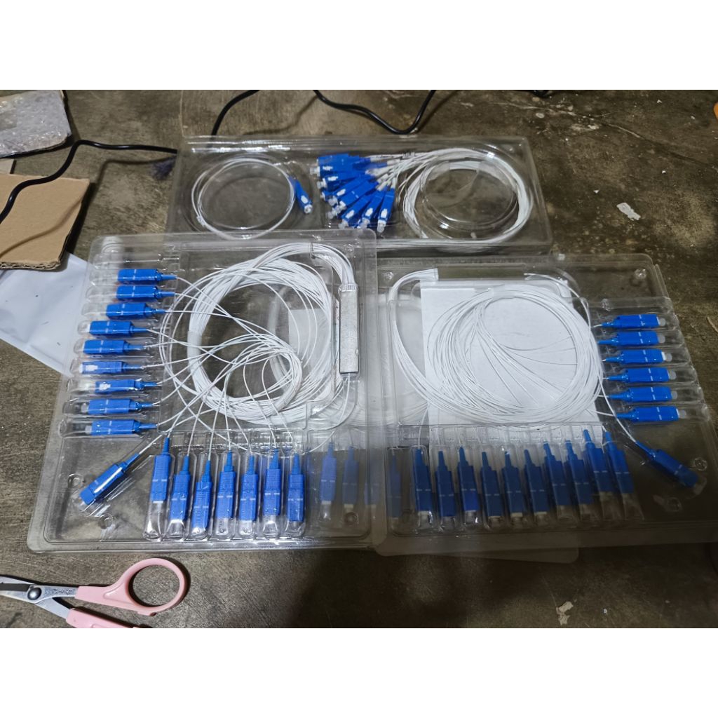 Spliter fo 1:16 สีฟ้า