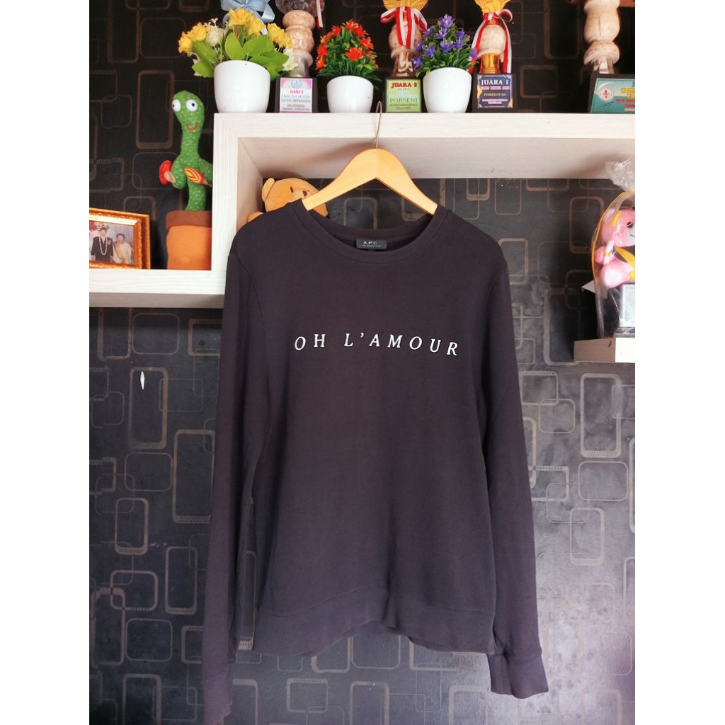 เสื้อสเวตเตอร์ APC OH L AMOURE
