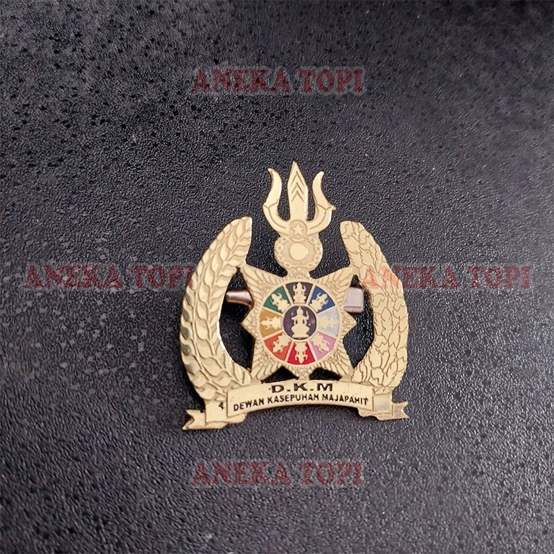 Metal Majapahit Welfare Hall Pin - หมวกต่างๆ